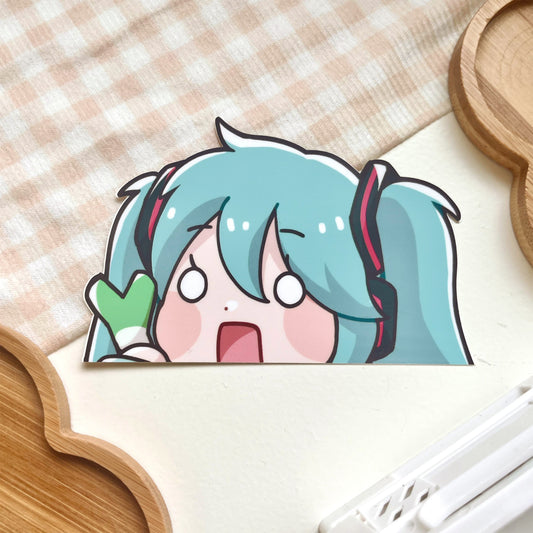 miku peeker